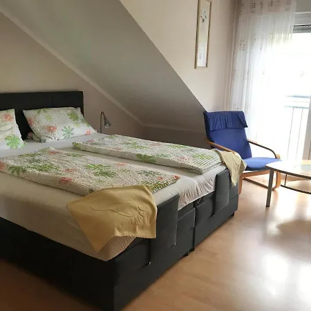 Bio-ferienweingut Leyendecker Apartment