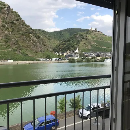 Bio-ferienweingut Leyendecker Apartament Kattenes