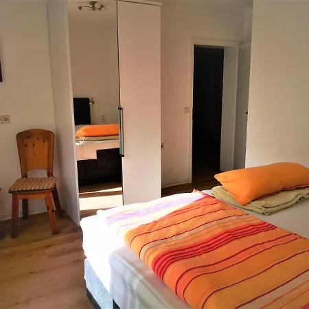 Bio-ferienweingut Leyendecker Apartment *