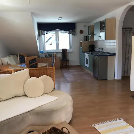 Bio-ferienweingut Leyendecker Apartment Kattenes